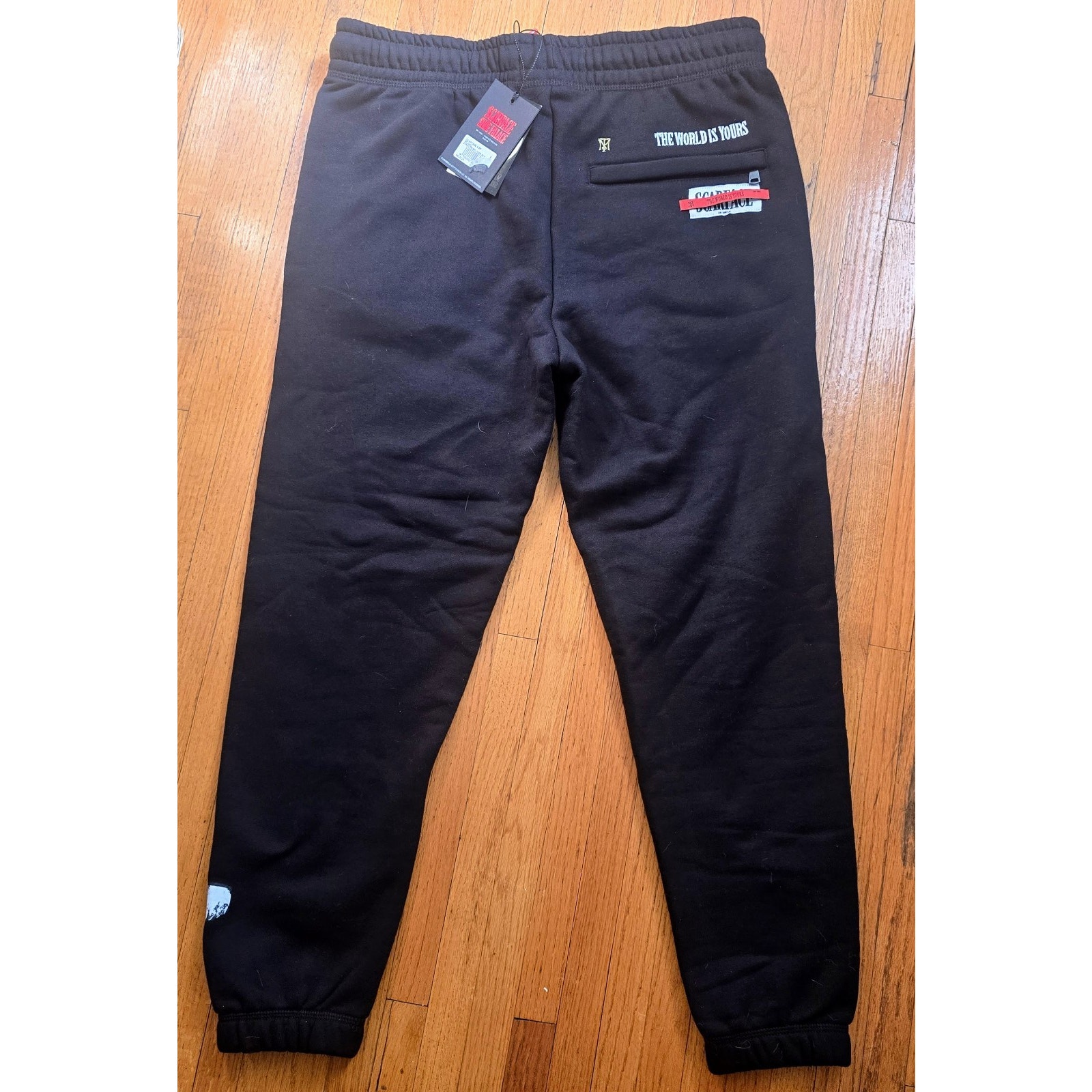 Scarface X Shoe Palace Men's Large Black Red Sweatpants Nwt Tony Montana — image 4 of 5